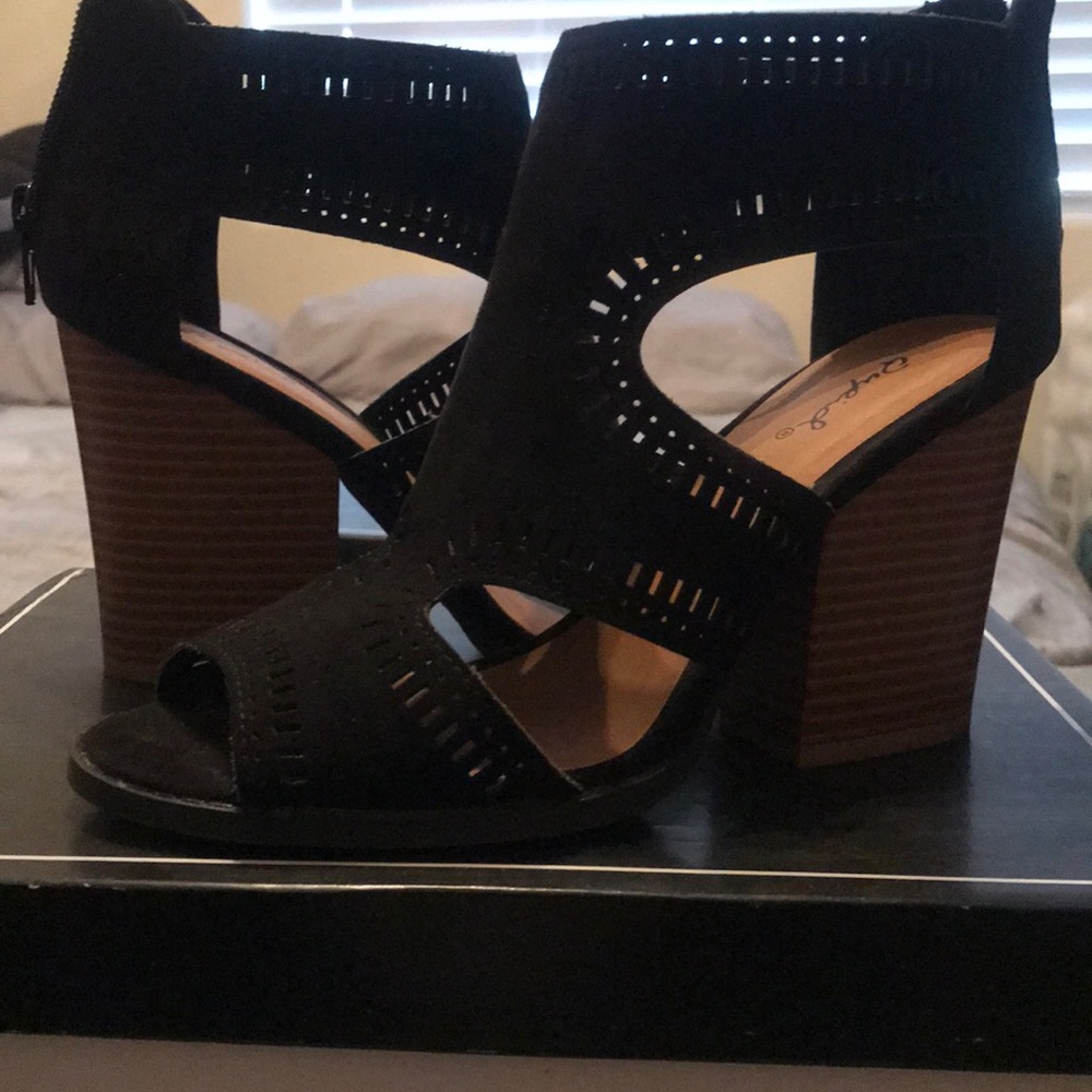 Women’s wedges